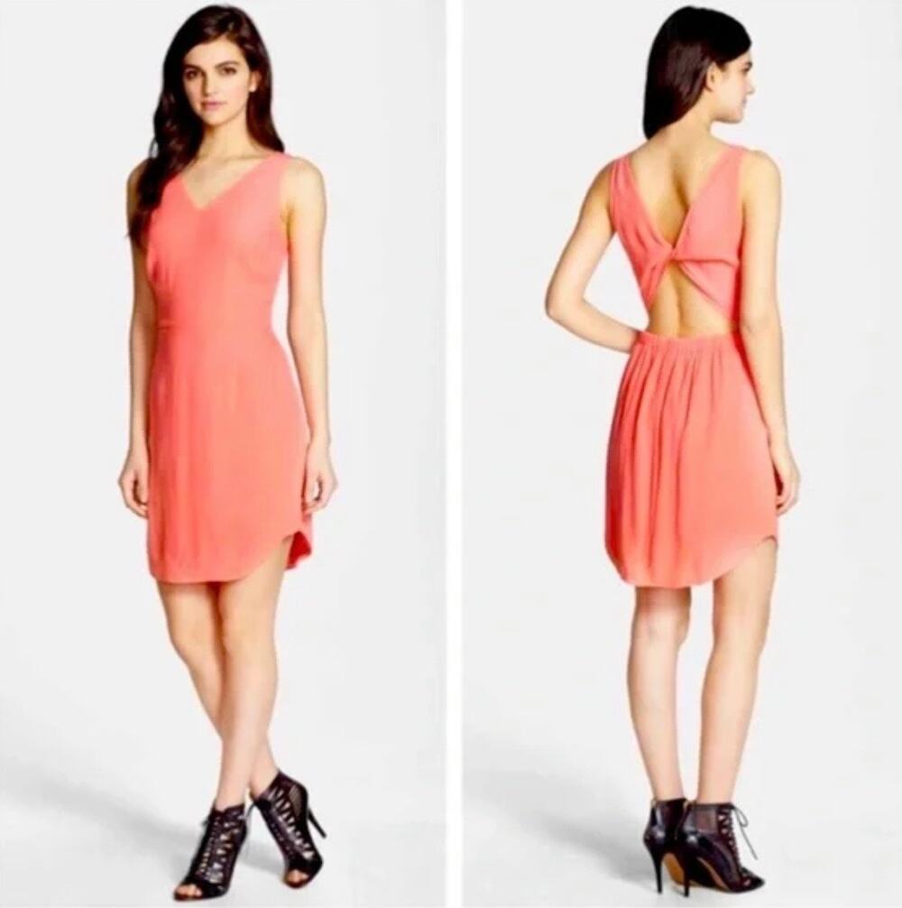 Chelsea28 Coral Peach Twist Back Cutout Sheath Mini Dress Size Medium